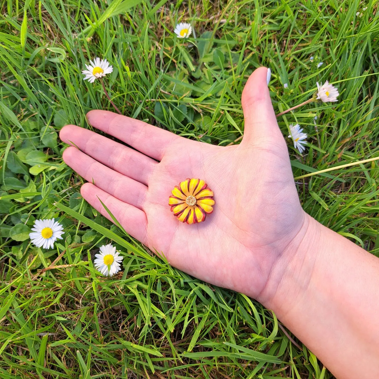 Marigold Brooch (Small)