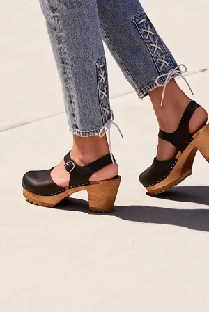 MIA Abba Clog - Black
