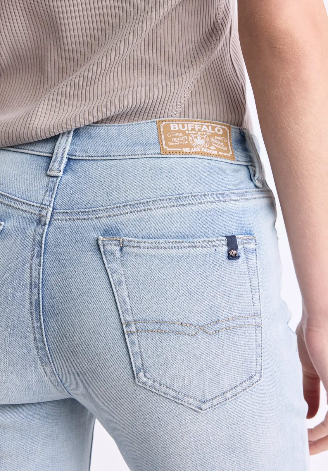 Mid Rise Bootcut Queen Women's Jeans, Vintage Light Blue - BL15985