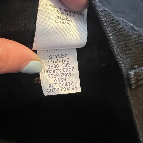 MOTHER The Insider Crop Step Fray Black Jeans Not Guilty 27