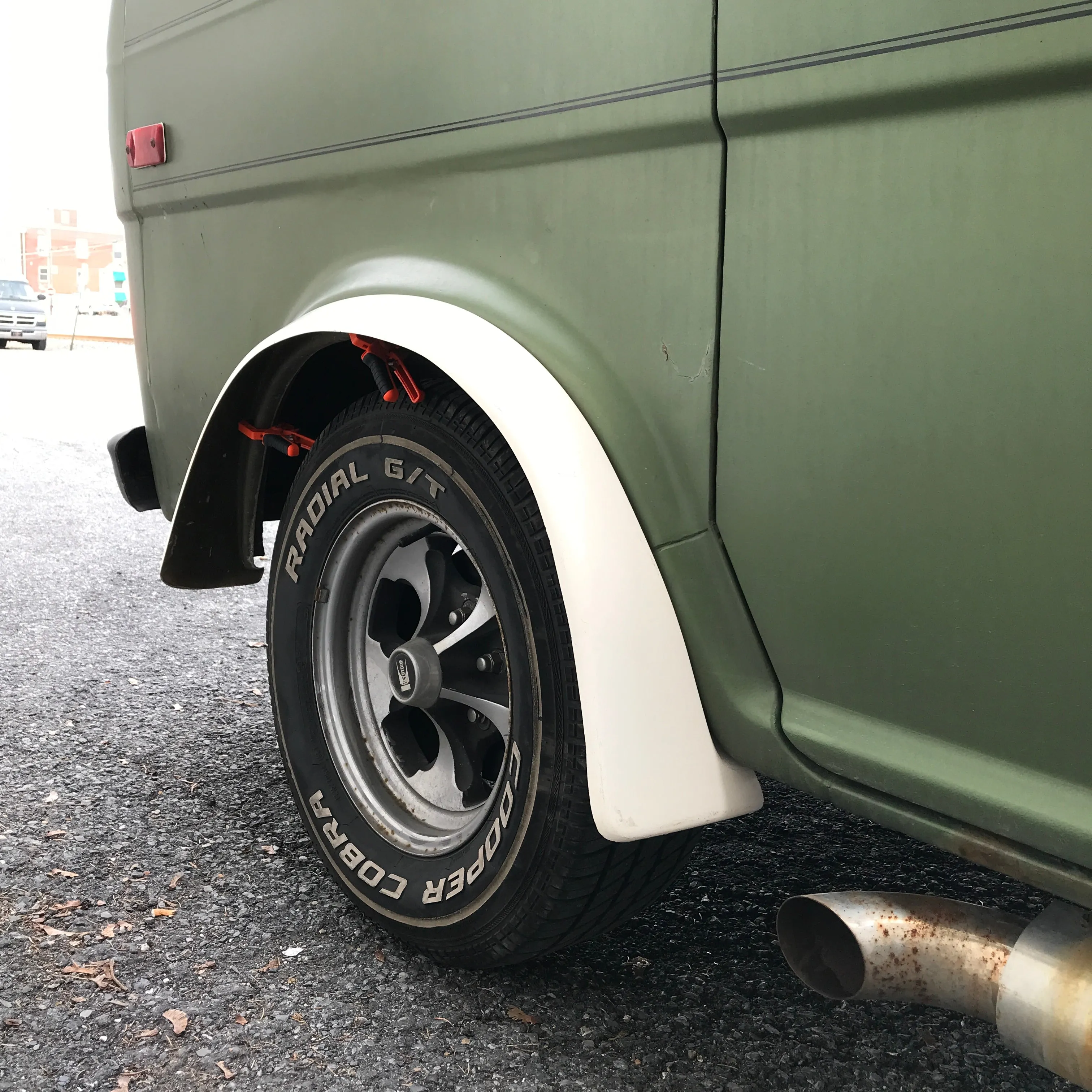 NOS "Blend" Flare Kit - 69-74 Econoline