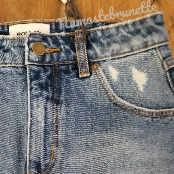 NWT $79 Rolla's Medium Wash Distressed Mini Skirt, Size 24