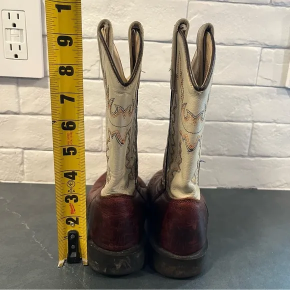 Old West boys 13.5 embroidered leather cowboy boots