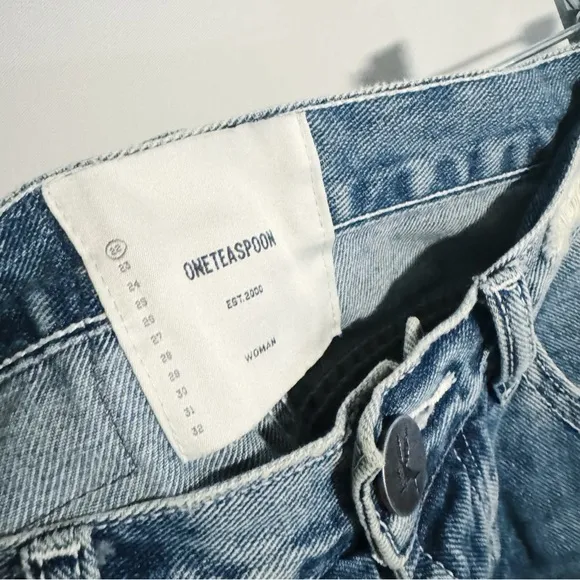 One Teaspoon - Medium Wash Distressed Frankies Denim Shorts