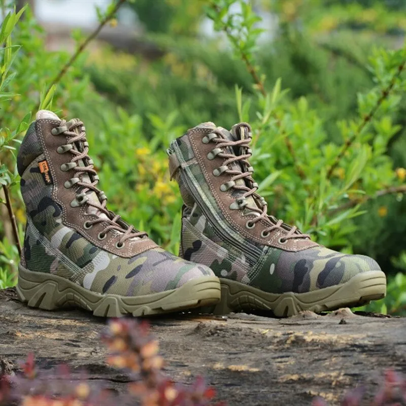 Outdoors Mountaineering Desert Boots Male