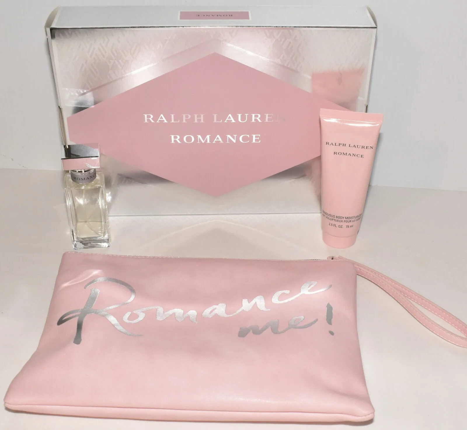 Ralph Lauren Romance 3 Piece Gift Set (1 oz Eau de Parfum Spray   Wristlet   2.5 oz Sensuous Body Moisturizer)