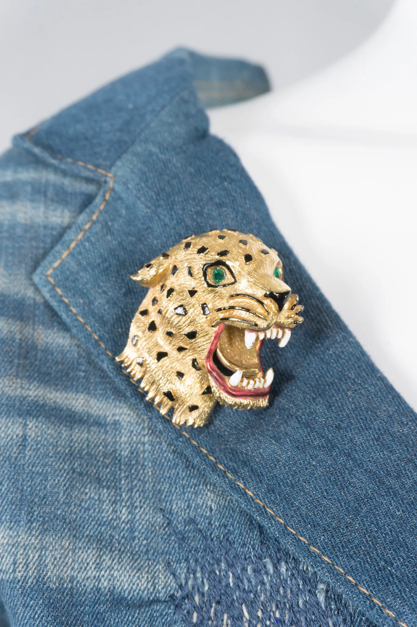 Roaring Leopard Brooch