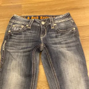 Rock revival Erin Capri size 26