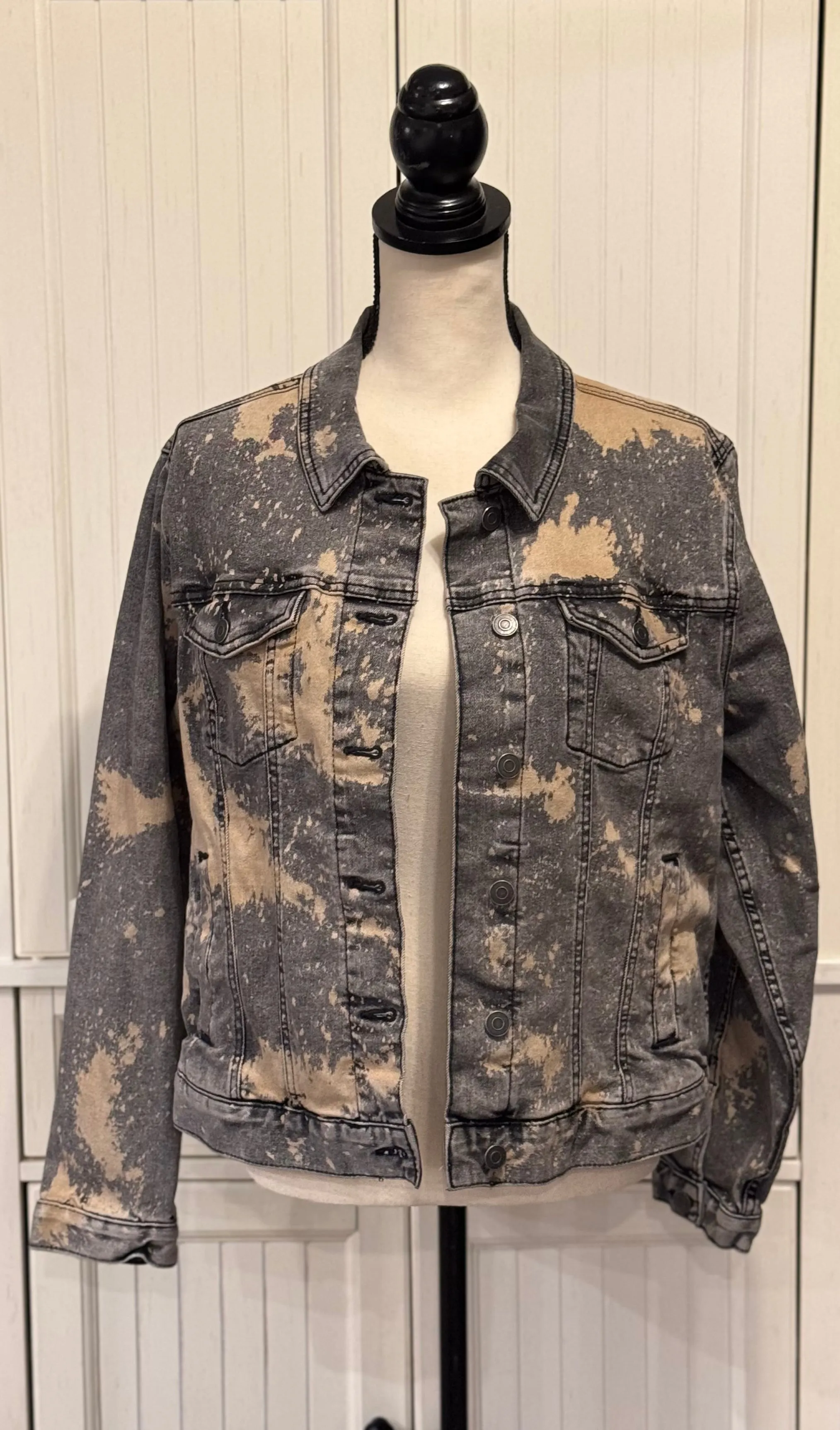 Sally Distressed Denim Jacket ~ Women’s size Large (12-14)