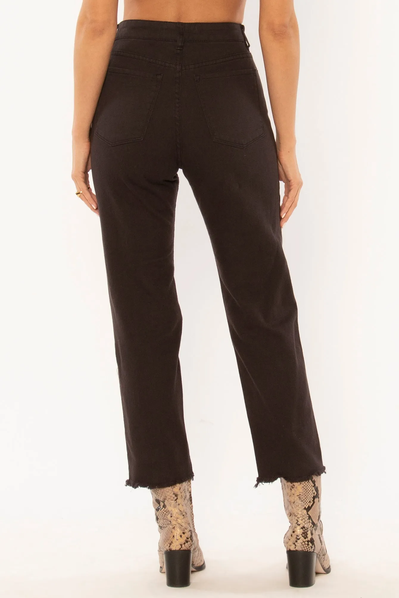 Selena Pant