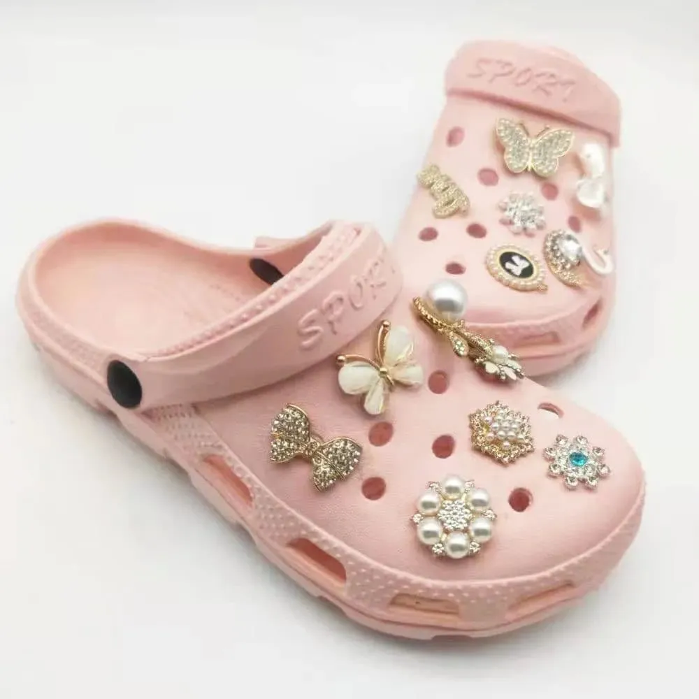 Shoe charms - 2 Gold cup double diamonds