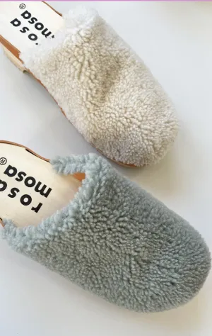 Size 11 | Last pair of Icelandic Shearling clogs