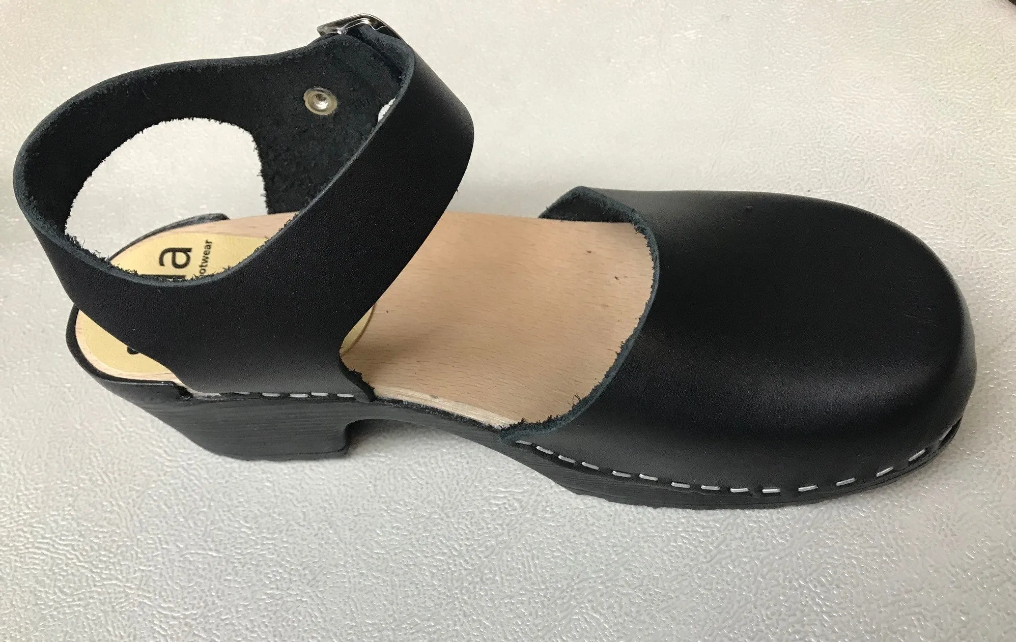 Skola Women's Jane Clog
