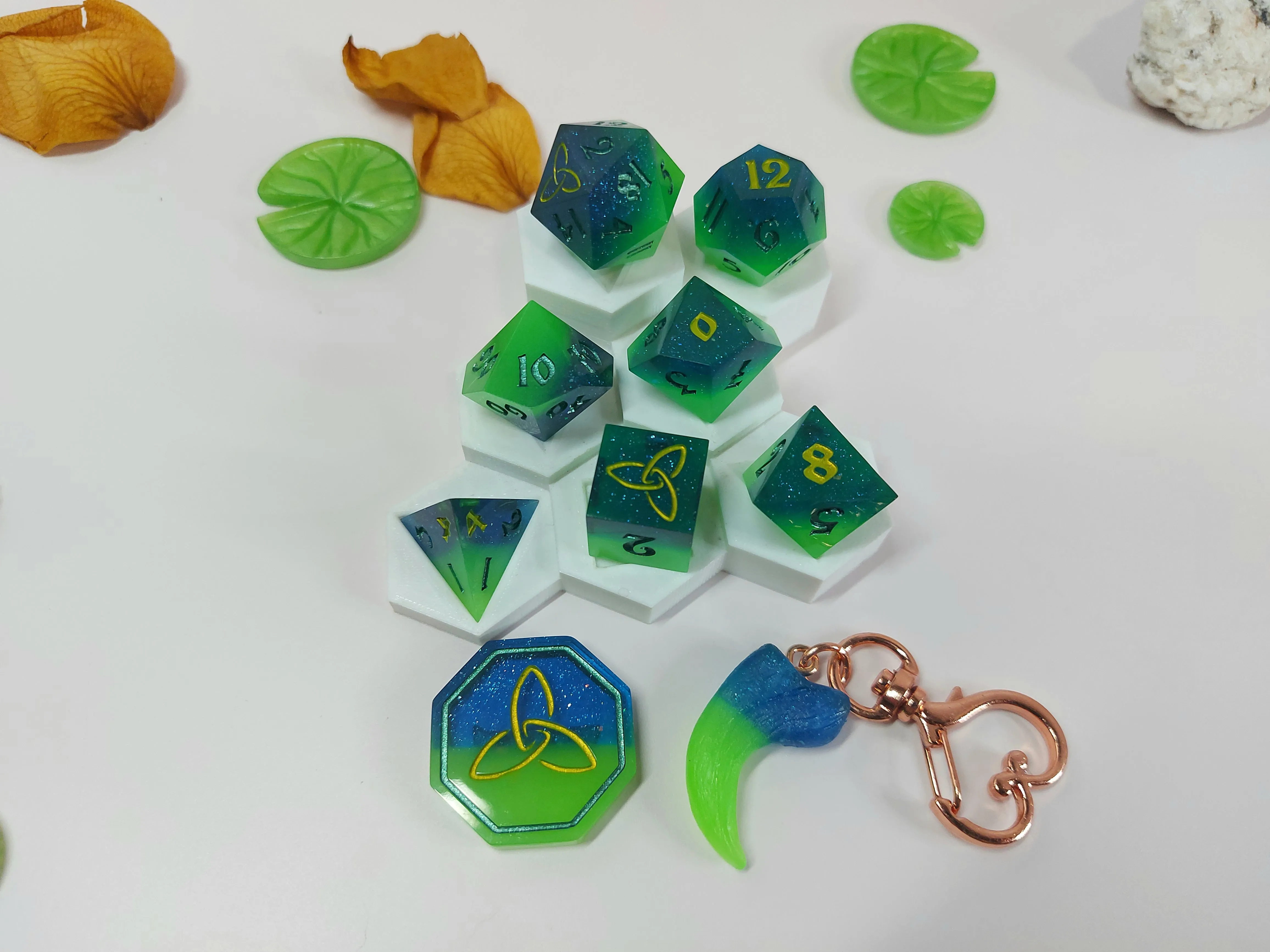 Stagnant Void 8 Pc. Set