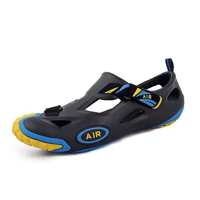 Summer Croc Shoes Women Sandals Outdoor Hollow Beach Sandal Crocse Black Mens Footwear Unisex Clogs Flip Flops Size 35-44