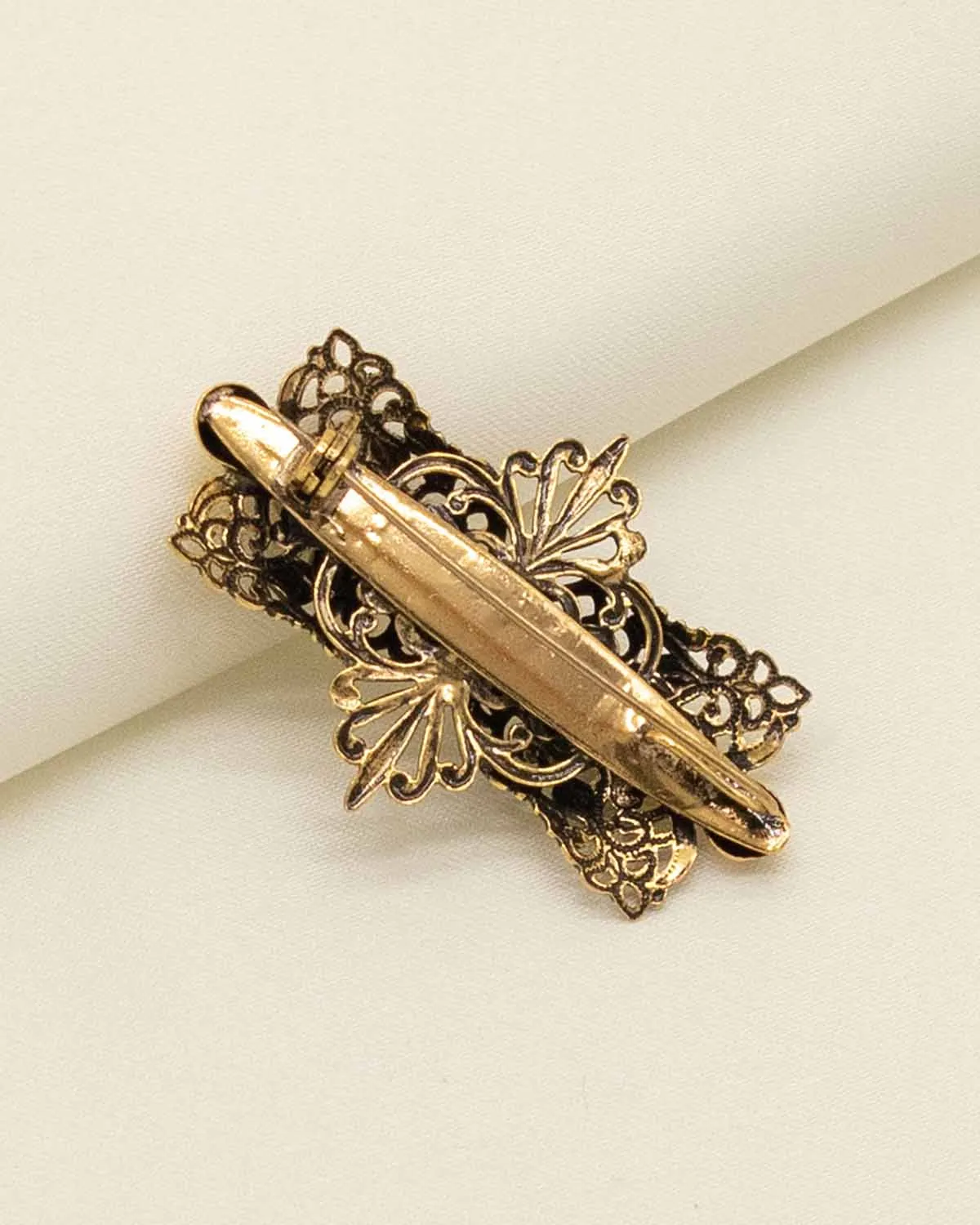 The Cortona Brooch (That's Amore Edition)