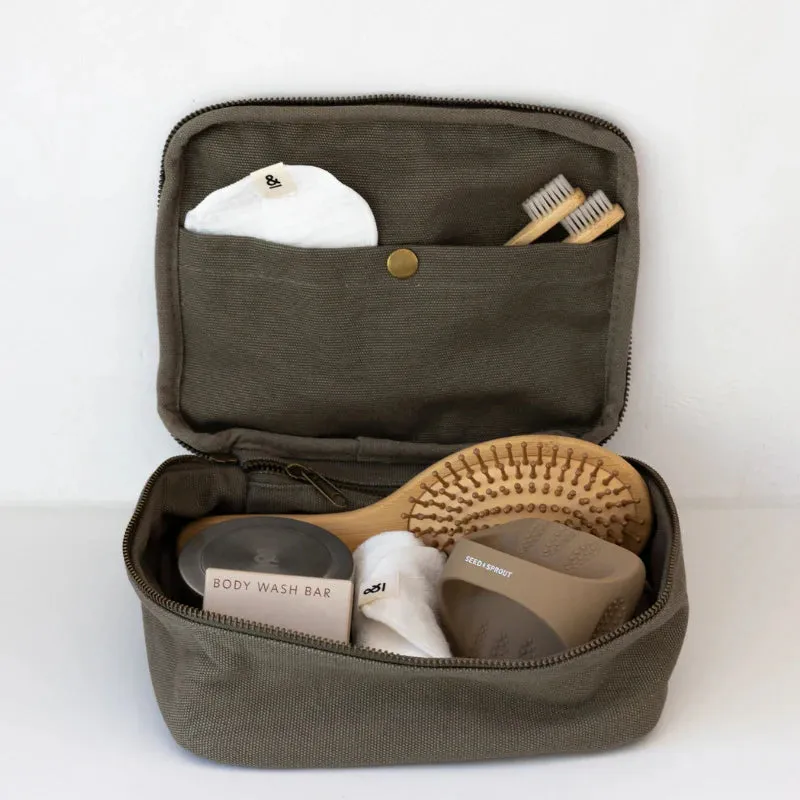 Toiletry Travel Bag / 3.3L - Olive