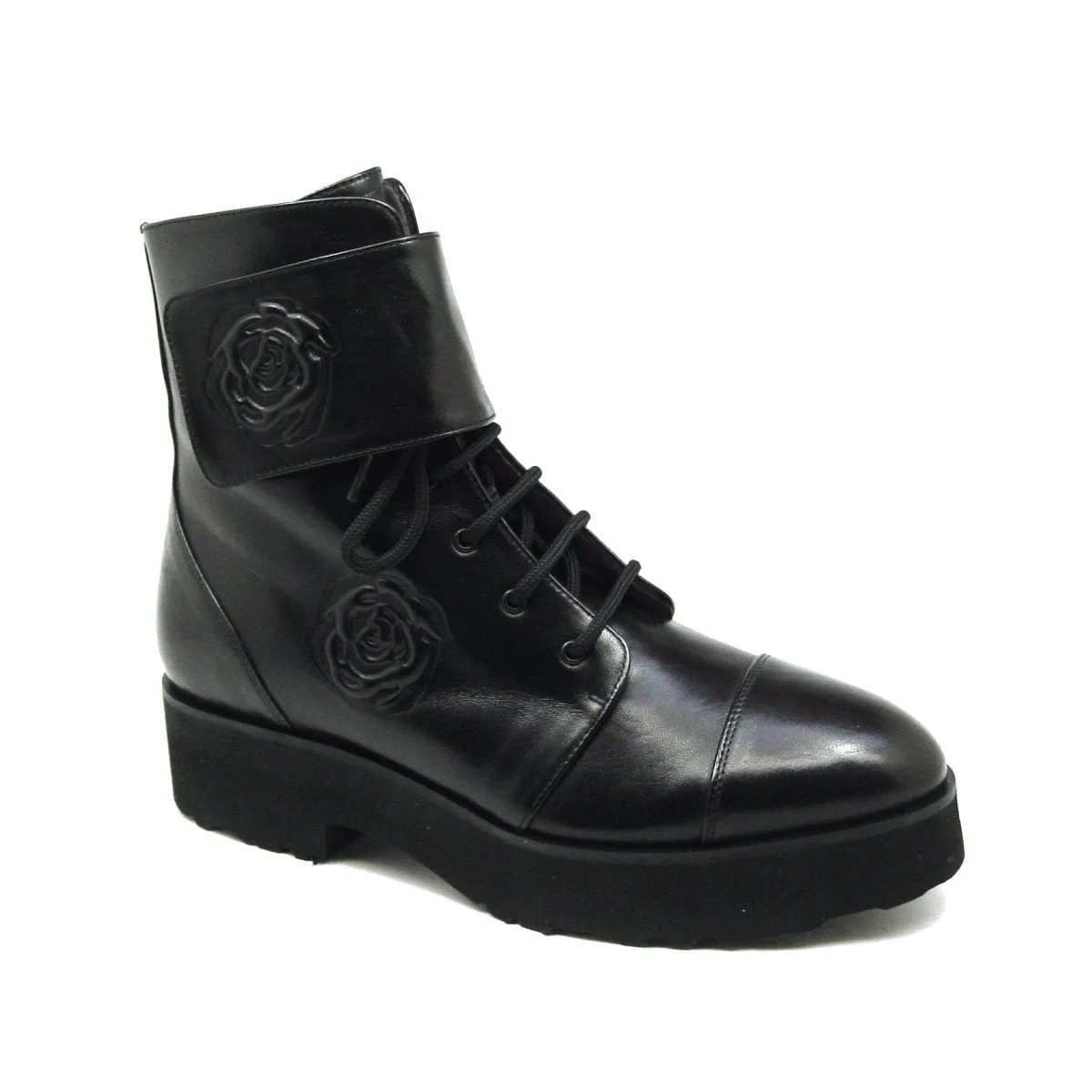 Valentina - Black Leather