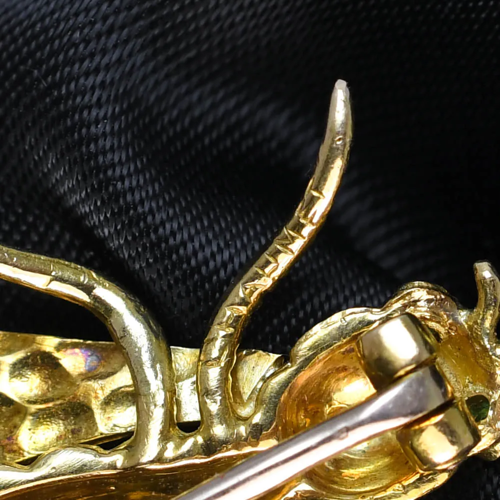 Vintage 18k Gold Bee Brooch by Chaumet