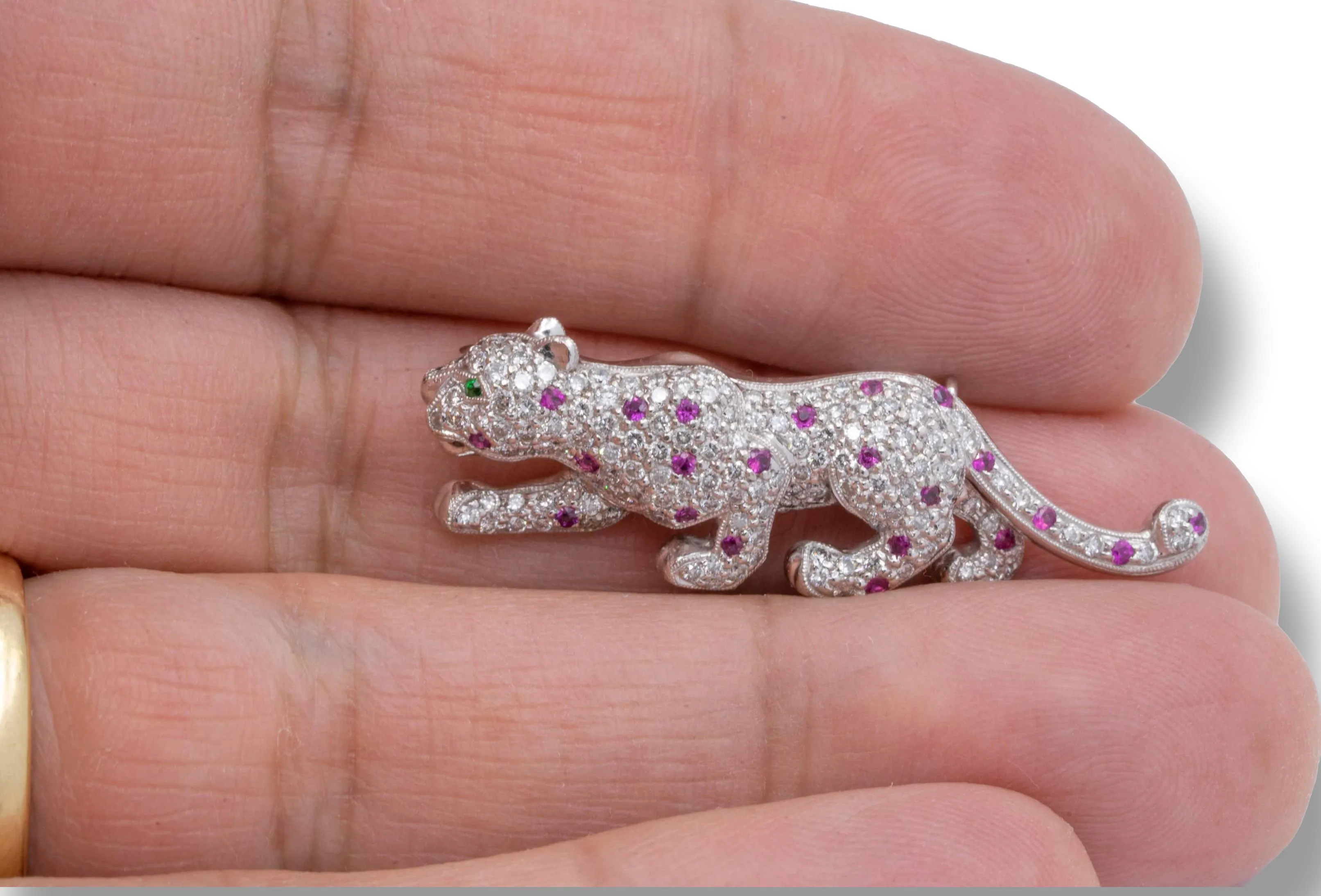 Vintage 18K White Gold Panther Brooch 2.50 Cts Pave Diamonds   Pink Sapphires