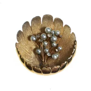 Vintage Gold Shell Brooch With Pearls and Rhinestones