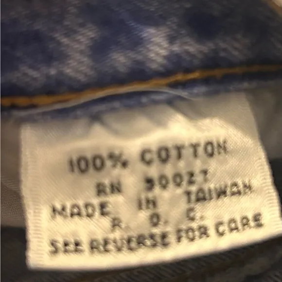 Vintage high waisted Denim Skirt bow detail