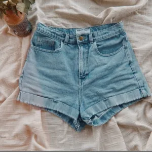 Vintage light wash American apparel shorts