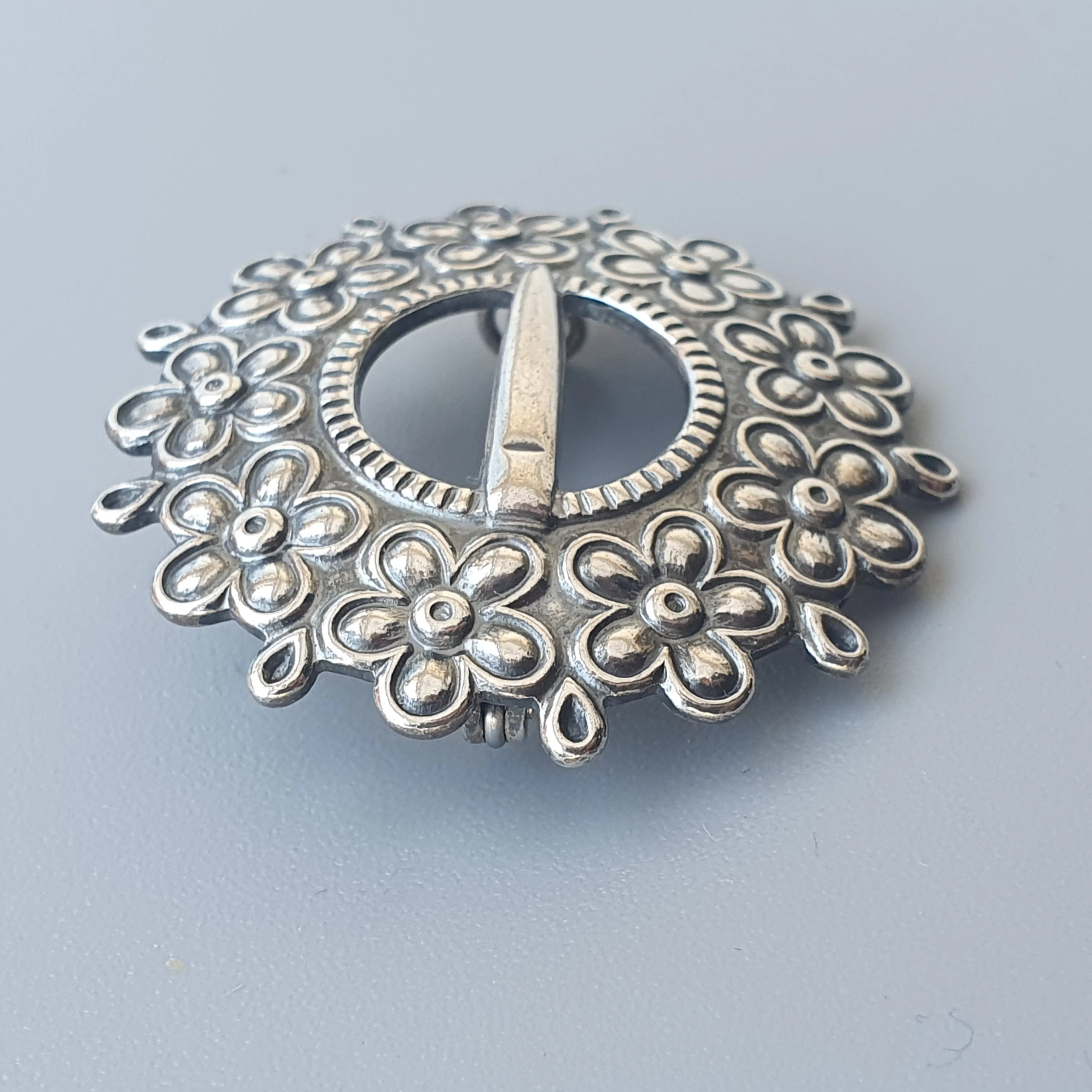 Vintage Loviisa Finnish Sterling Silver Brooch by Kalevala Koru - 18th Century Style 1984