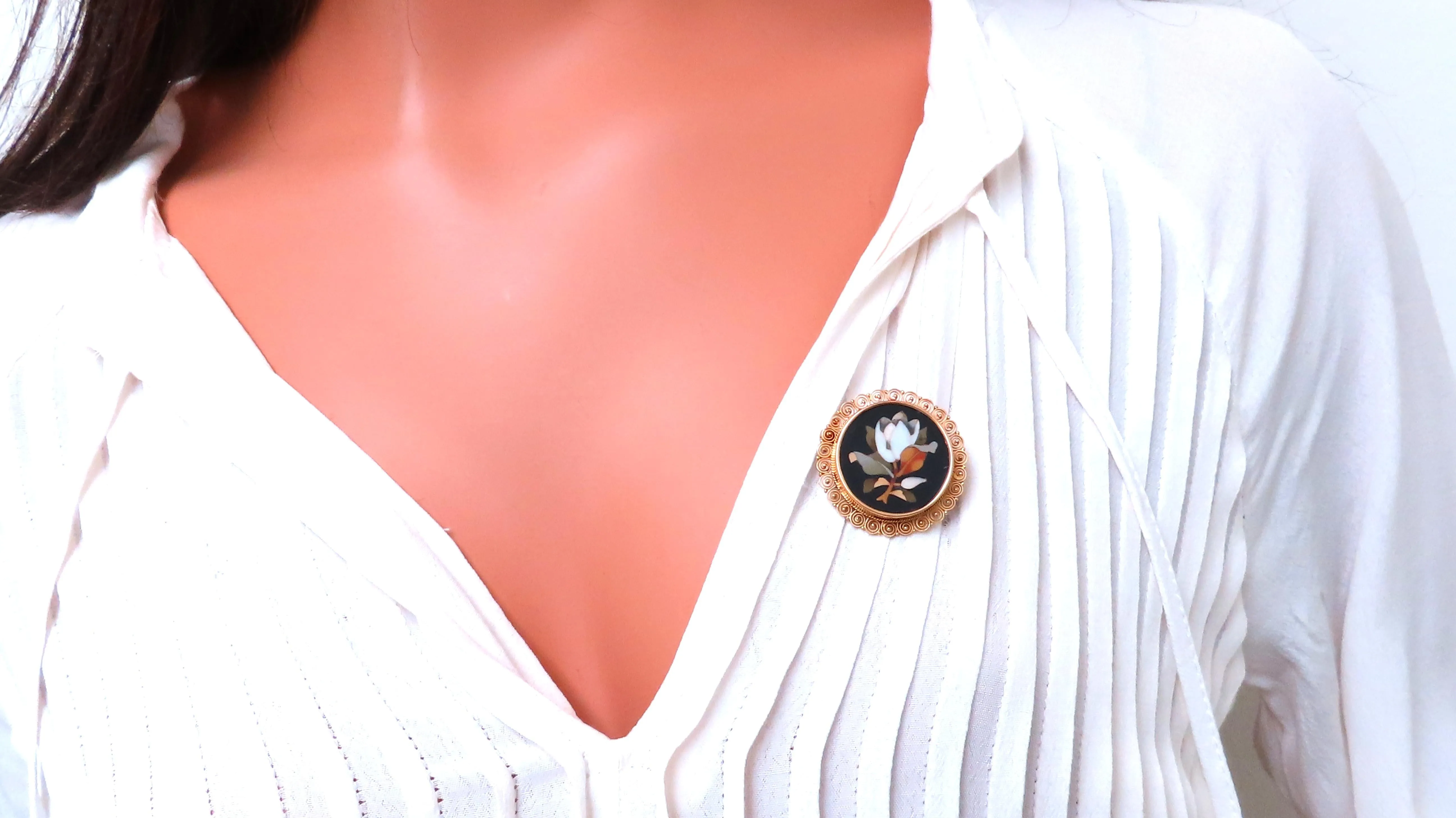 Vintage Pietra Dura Inlay Mosaic Flower Pin 18kt 12404