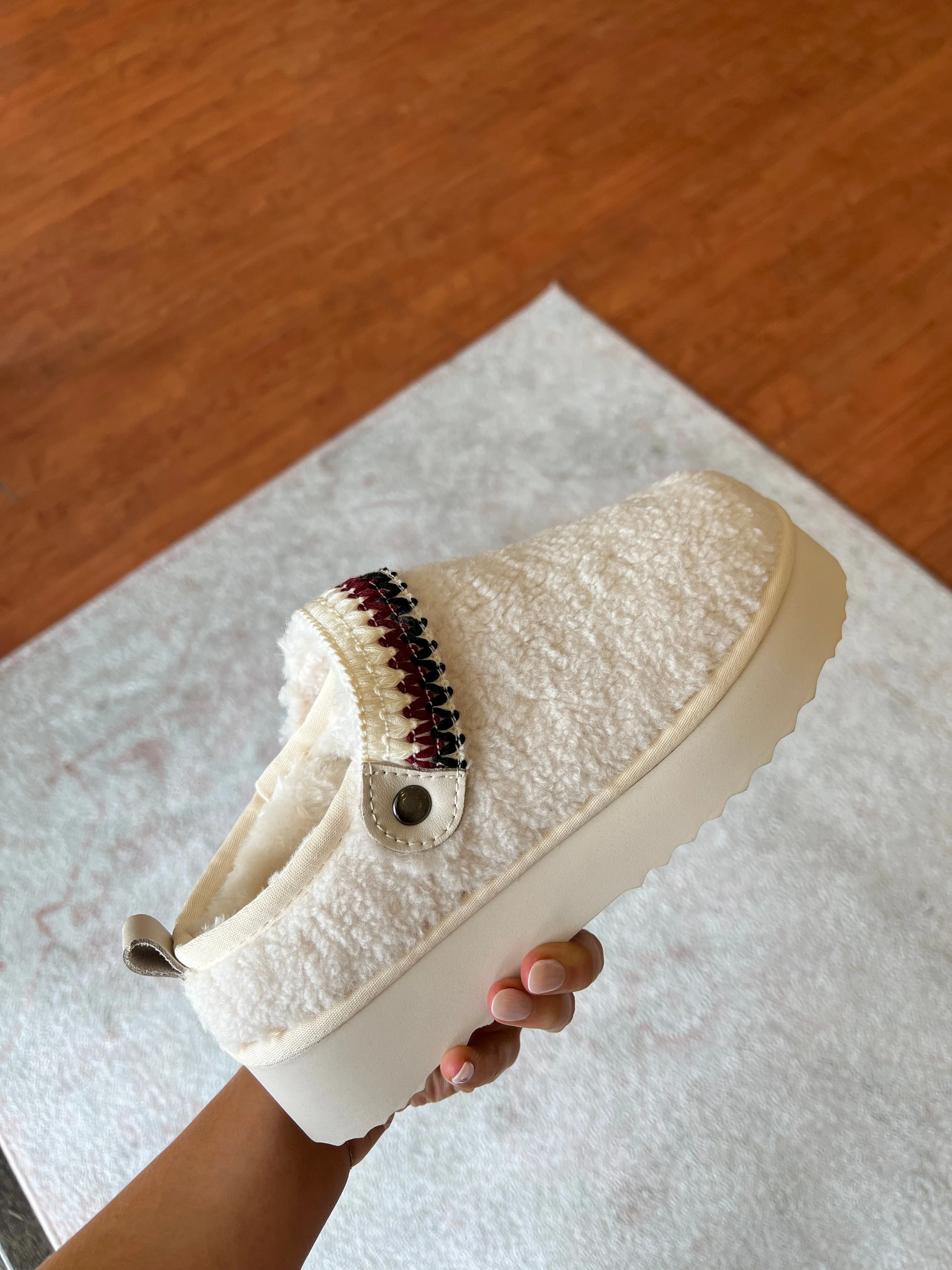 Willow Slip On- Ivory