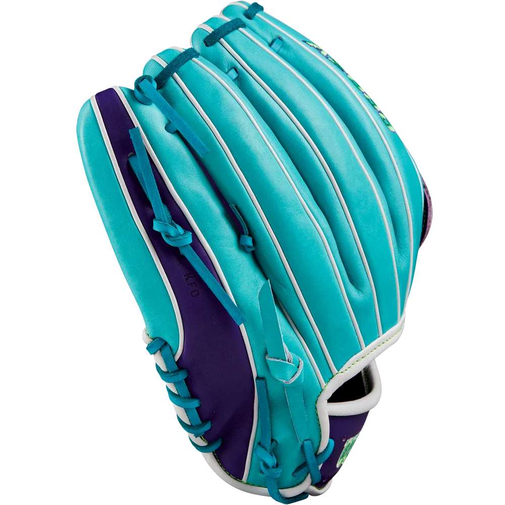 Wilson A2000 DW5 12" Baseball Glove - Winter 2024: WBW10252212