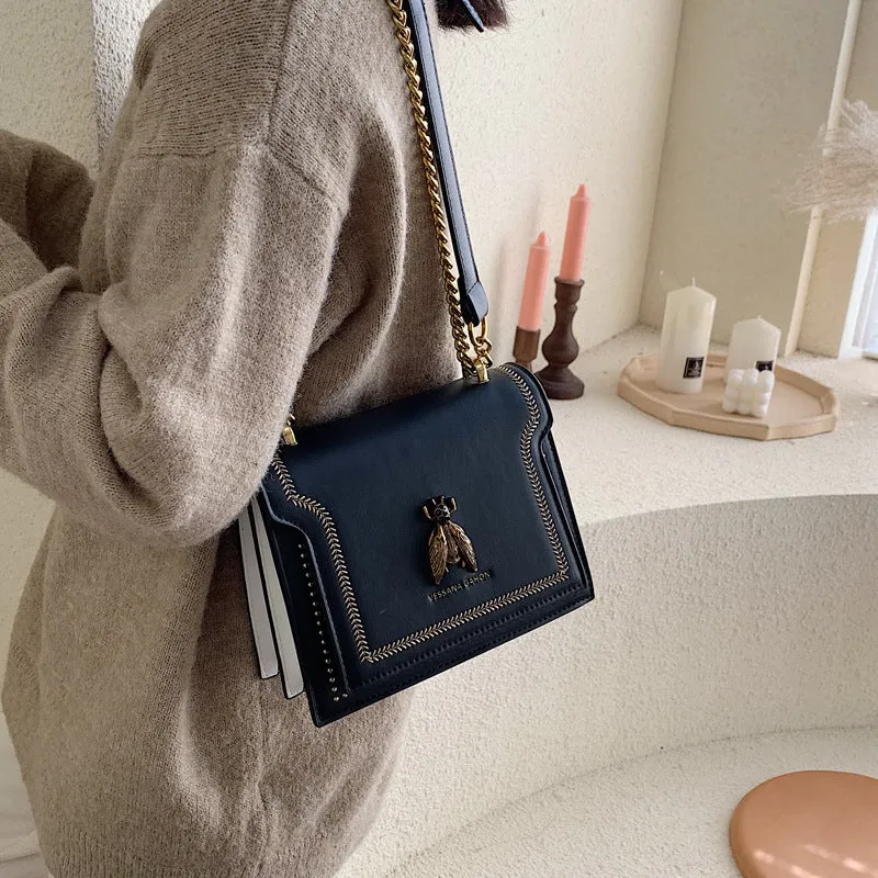 Women's Summer Chain Vintage Bee Portable Contrast Crossbody Bags