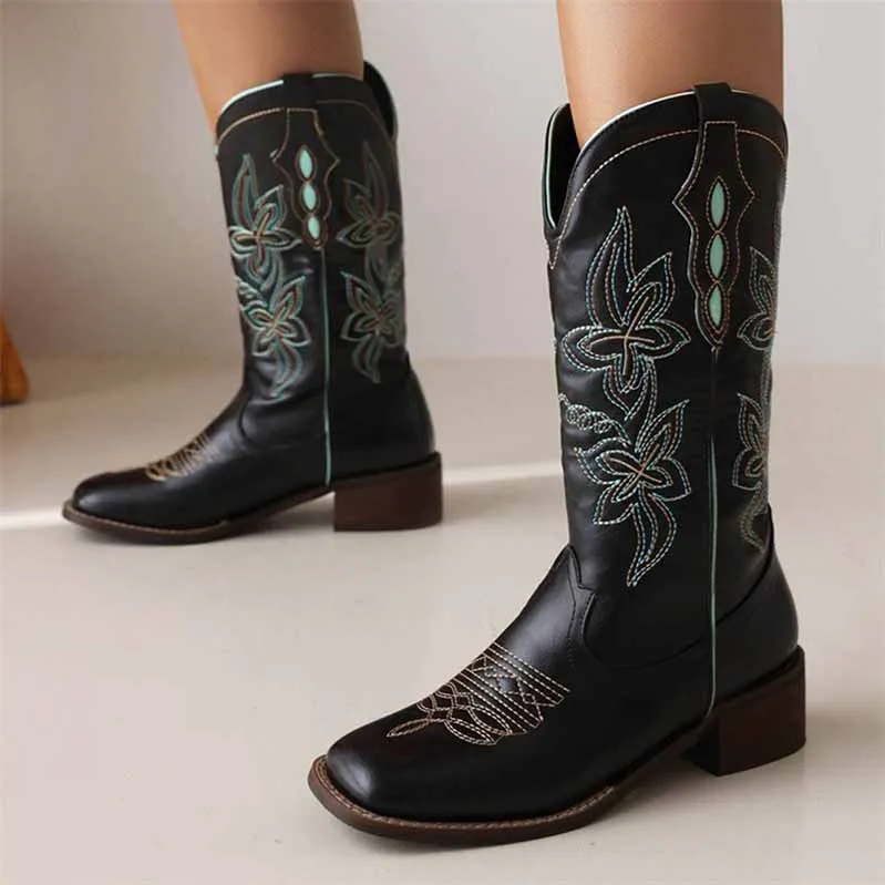 Women's Western Cowgirl Cowboy Boots Wide Calf Embroidered Boot