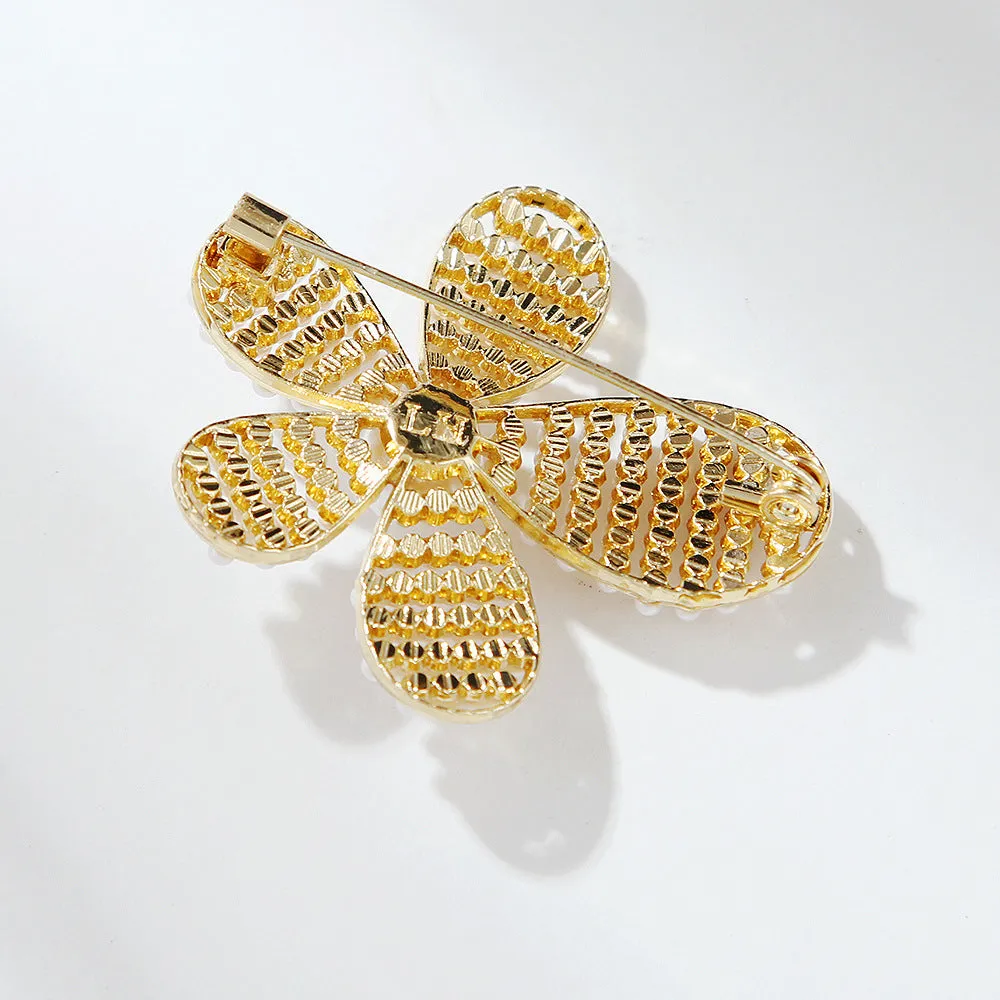 XSB060 - Golden Flower Brooch