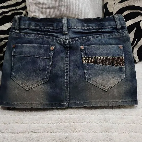 Y2K CLASSIC MICRO DENIM SKIRT SIZE 28
